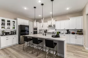 18578 W Sapium Way, Goodyear, AZ 85338 - Photo 12