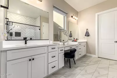 18578 W Sapium Way, Goodyear, AZ 85338 - Photo 20