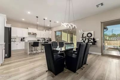 18578 W Sapium Way, Goodyear, AZ 85338 - Photo 10