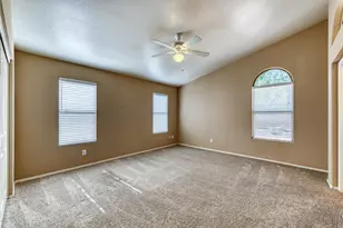 21634 N 44th Pl, Phoenix, AZ 85050 - Photo 10