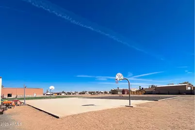 10388 W Fernando Drive, Arizona City, AZ 85123 - Photo 32