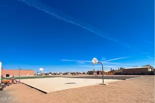 10388 W Fernando Dr, Arizona City, AZ 85123 - Photo 32