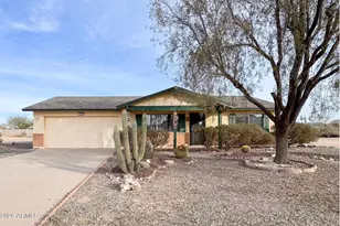 10388 W Fernando Dr, Arizona City, AZ 85123 - Photo 1