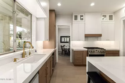 5421 S Sandstone Court, Gilbert, AZ 85298 - Photo 10