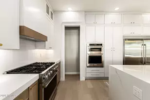 5421 S Sandstone Ct, Gilbert, AZ 85298 - Photo 8