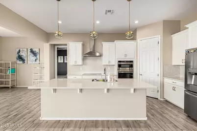 7528 W Warner Street, Phoenix, AZ 85043 - Photo 6