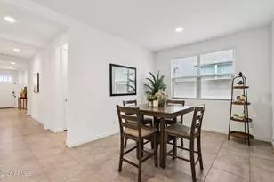 18816 W Cortez St, Surprise, AZ 85388 - Photo 10