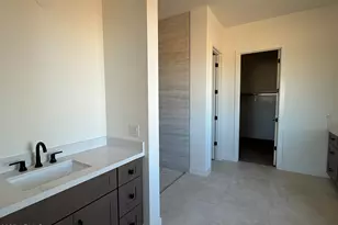 1672 W Lavitt Ln, Phoenix, AZ 85086 - Photo 60