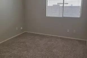 3225 W Leisure Ln, Phoenix, AZ 85086 - Photo 14