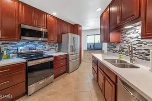 16652 N Boswell Blvd, Sun City, AZ 85351 - Photo 4