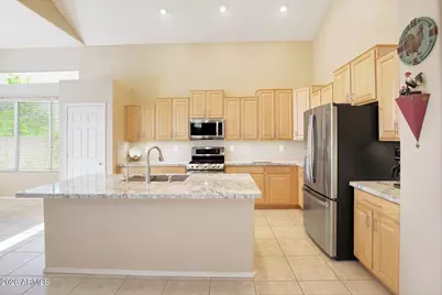 6839 W El Cortez Place, Peoria, AZ 85383 - Photo 10