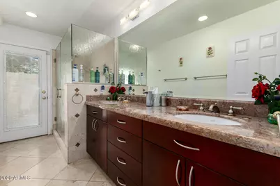10665 E Gold Dust Avenue, Scottsdale, AZ 85258 - Photo 30