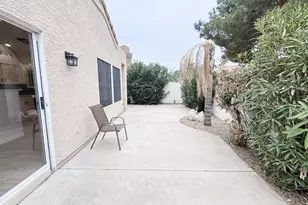 12030 N 40th Way, Phoenix, AZ 85028 - Photo 32