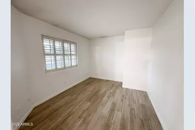 12030 N 40th Way, Phoenix, AZ 85028 - Photo 14