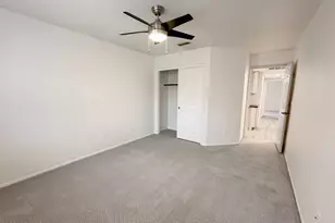 12030 N 40th Way, Phoenix, AZ 85028 - Photo 28