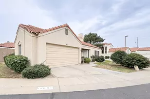 12030 N 40th Way, Phoenix, AZ 85028 - Photo 2