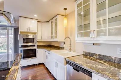 8640 E Wilshire Drive, Scottsdale, AZ 85257 - Photo 4