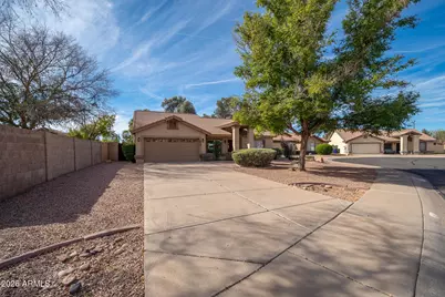932 N Marble Street, Gilbert, AZ 85234 - Photo 2
