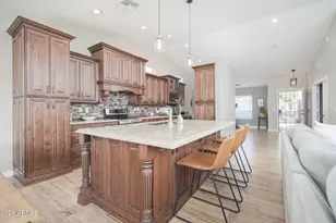 932 N Marble St, Gilbert, AZ 85234 - Photo 8