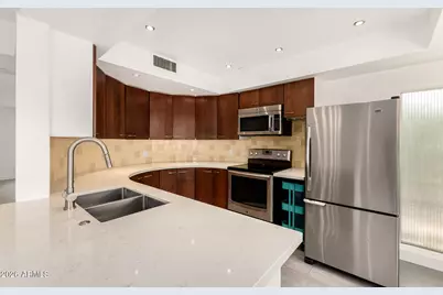 3713 E Glenrosa Avenue, Phoenix, AZ 85018 - Photo 18