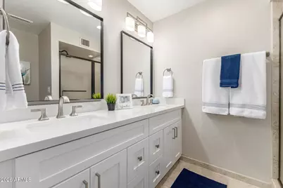 4632 E Escondido Avenue, Mesa, AZ 85206 - Photo 16