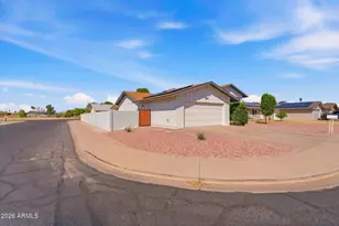 15204 N 51st Dr, Glendale, AZ 85306 - Photo 2