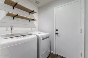 868 E Laredo St, Chandler, AZ 85225 - Photo 20