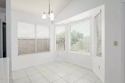 3525 E Wickieup Lane, Phoenix, AZ 85050 - Photo 16