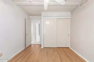 3525 E Wickieup Ln, Phoenix, AZ 85050 - Photo 26