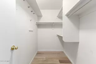 3525 E Wickieup Ln, Phoenix, AZ 85050 - Photo 24