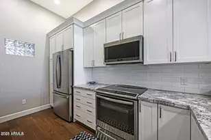 11640 N Tatum Blvd, Phoenix, AZ 85028 - Photo 1