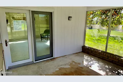 15430 N Lakeforest Drive, Sun City, AZ 85351 - Photo 12