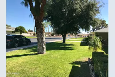 15430 N Lakeforest Drive, Sun City, AZ 85351 - Photo 14