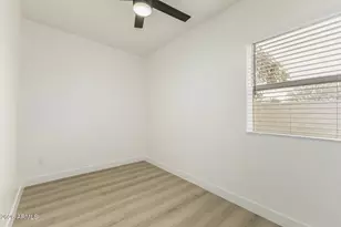 3811 W Harrison St, Chandler, AZ 85226 - Photo 38