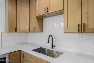 3811 W Harrison St, Chandler, AZ 85226 - Photo 16