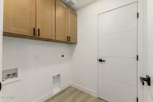 3811 W Harrison St, Chandler, AZ 85226 - Photo 40