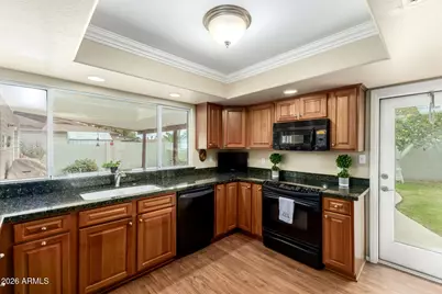 1941 E Pebble Beach Drive E, Tempe, AZ 85282 - Photo 6
