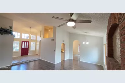 1601 W Oakland Street, Chandler, AZ 85224 - Photo 2