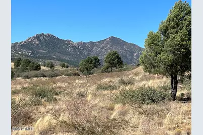 17424 S Juniper Drive #61, Peeples Valley, AZ 86332 - Photo 1