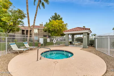 2929 W Yorkshire Drive #1068, Phoenix, AZ 85027 - Photo 22