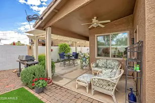 558 E Devon Dr, Gilbert, AZ 85296 - Photo 34