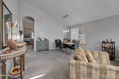 558 E Devon Drive, Gilbert, AZ 85296 - Photo 8