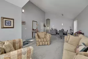 558 E Devon Dr, Gilbert, AZ 85296 - Photo 6