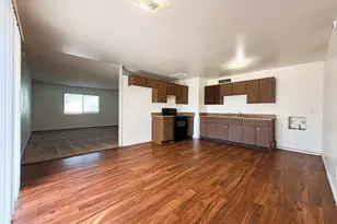 13865 N 48th Ave, Glendale, AZ 85306 - Photo 6