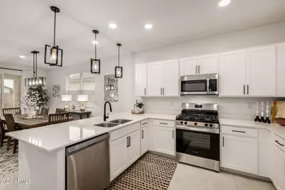 3232 W Juniper Canyon Drive, Phoenix, AZ 85083 - Photo 6