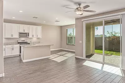 707 W Hartford Avenue, Phoenix, AZ 85023 - Photo 6