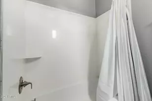 2507 E Rustling Oaks Ln, Phoenix, AZ 85024 - Photo 34