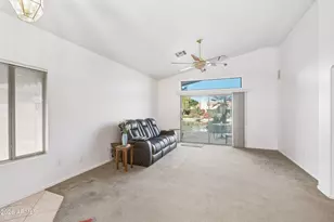 8746 W Lisbon Ln, Peoria, AZ 85381 - Photo 16