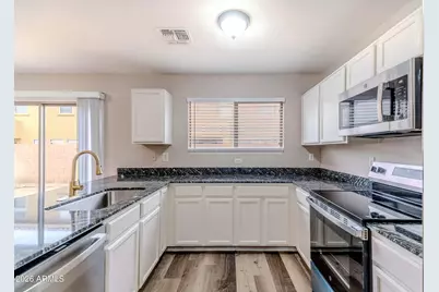 9425 W Wilshire Avenue, Phoenix, AZ 85037 - Photo 16