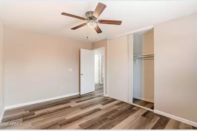 9425 W Wilshire Avenue, Phoenix, AZ 85037 - Photo 10